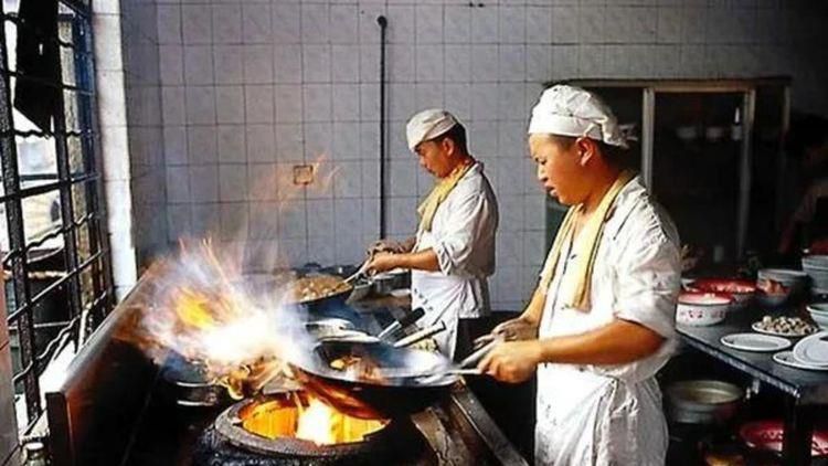 国产身材极品喷水在线播放